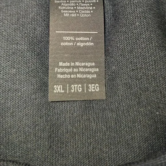 Gildan Black Short Sleeve Tee with Blue Bow Design - Picture 5 of 5